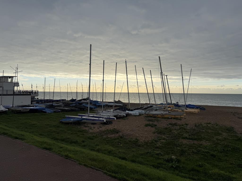 Lot: 43 - GROUND FLOOR OFFICE WITH SEA VIEWS - view over Bexhill sailing club and out to see